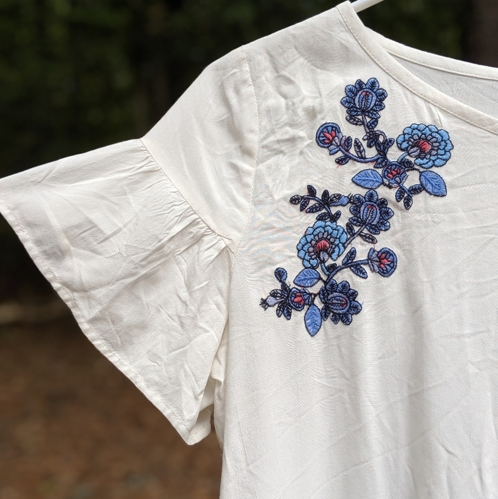 SP Loft Floral Embellishment Blouse